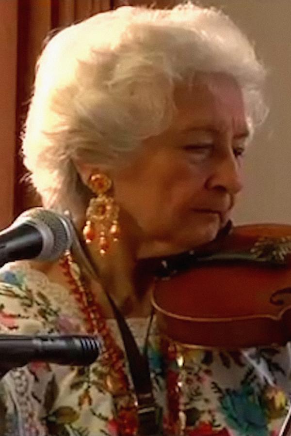 Las Maya Internacional